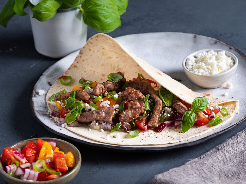 Strimlet lammelår i wrap